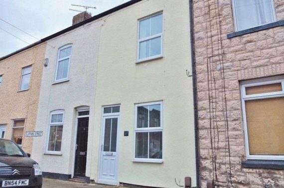 2 bedroom Terraced t...